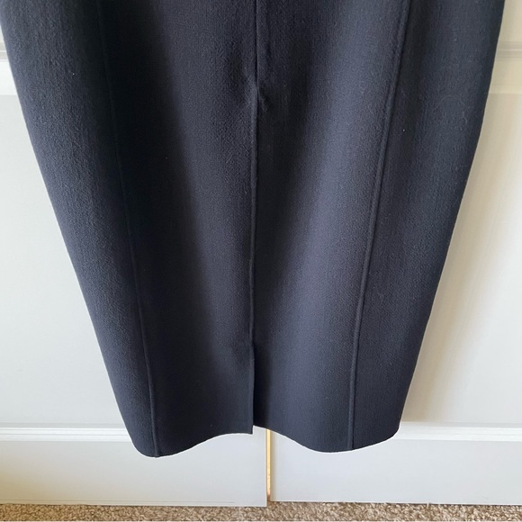 St John Black Wool Sleeveless Sheath Dress Size 8 - Picture 10 of 11